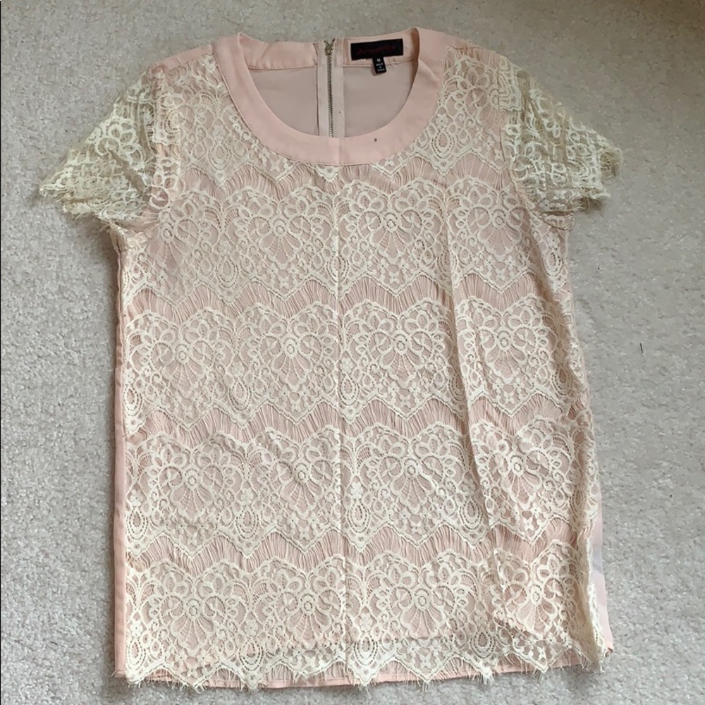 Light pink lace t-shirt